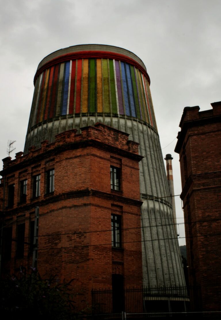 Torre arcoíris
